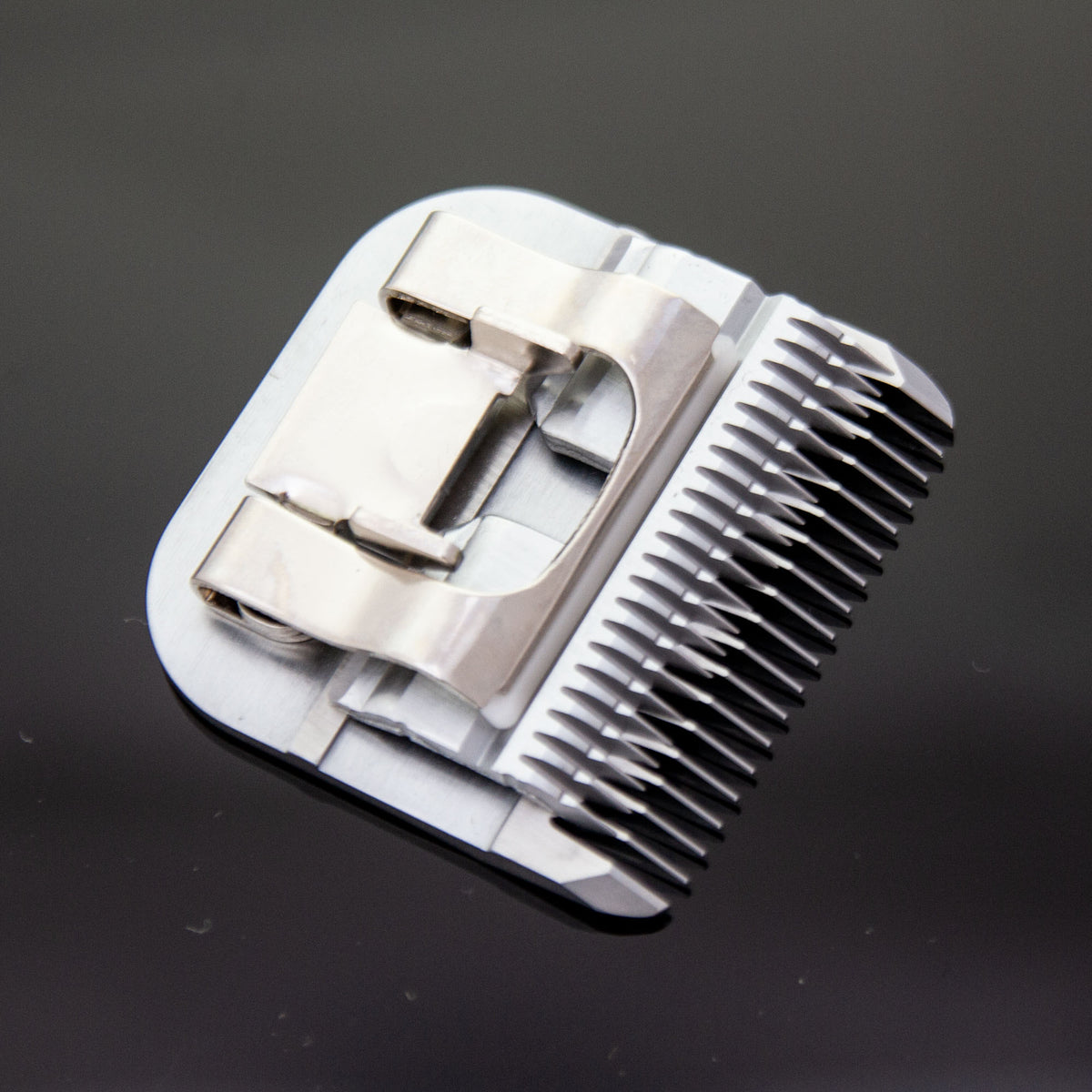 Love S&B 7F Clipper Blade Finest Edge, Company No.10347025, VAT No