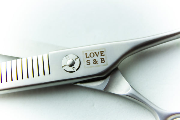 Love S&B L7035 7" 35 Piano Tooth Fluffer Scissor